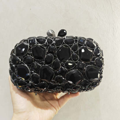 Retro-Inspired Square Evening Clutch with Elegant Irregular Glass Diamond Accents
