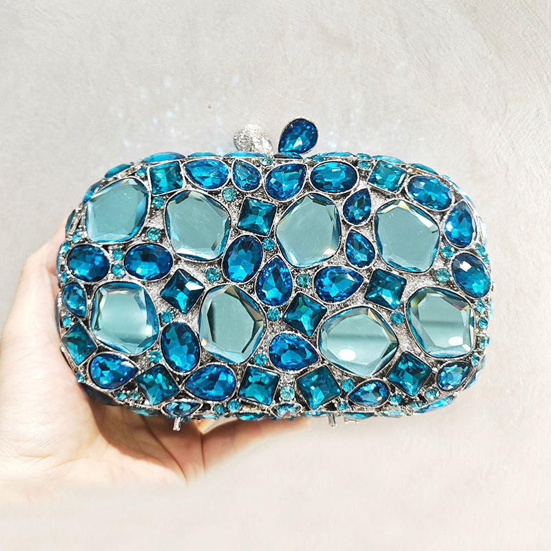 Retro-Inspired Square Evening Clutch with Elegant Irregular Glass Diamond Accents