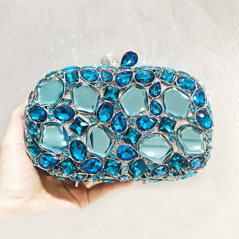 Retro-Inspired Square Evening Clutch with Elegant Irregular Glass Diamond Accents