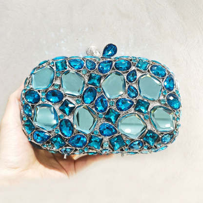 Retro-Inspired Square Evening Clutch with Elegant Irregular Glass Diamond Accents