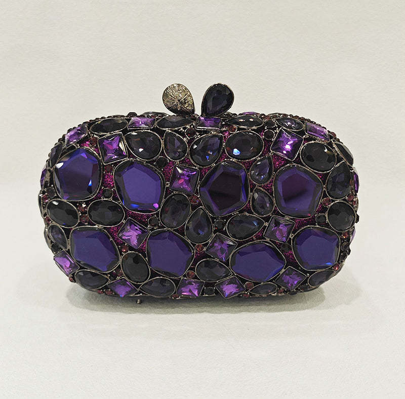 Retro-Inspired Square Evening Clutch with Elegant Irregular Glass Diamond Accents