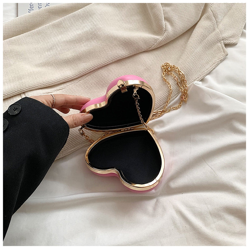 Elegant Minimalist PU Heart Chain Clutch for Weddings and Parties