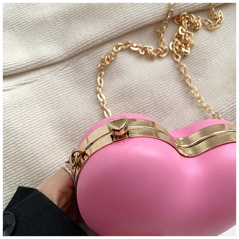 Elegant Minimalist PU Heart Chain Clutch for Weddings and Parties
