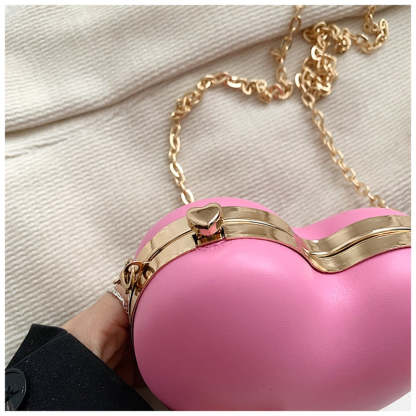 Elegant Minimalist PU Heart Chain Clutch for Weddings and Parties