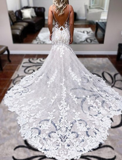 Floor-length Lace Wedding Gown with Trumpet/Mermaid Silhouette and Spaghetti Straps