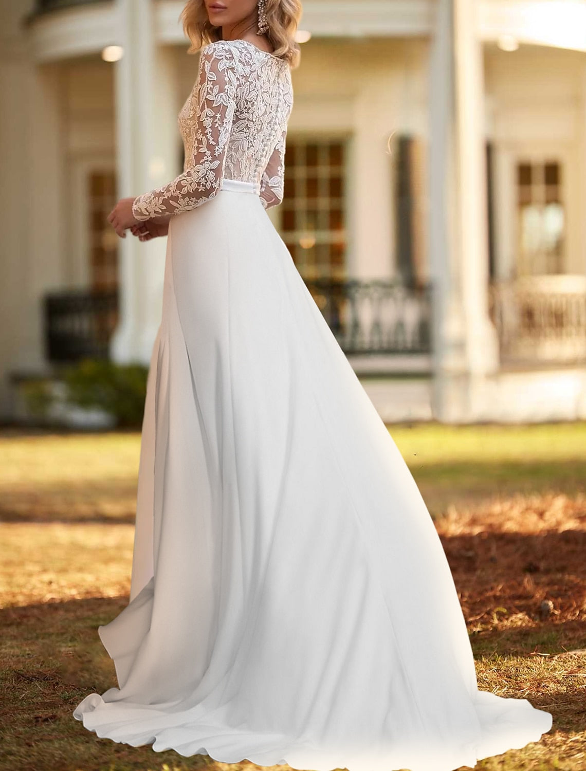 Floor-length Lace Wedding Gown in Two Pieces with Scoop Neck