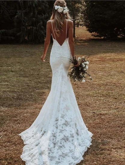Floor-length Lace Wedding Gown with Trumpet/Mermaid Silhouette and Spaghetti Straps