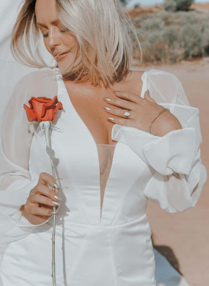 Plus Size V-Neck Mermaid Wedding Dress with Long Sleeves