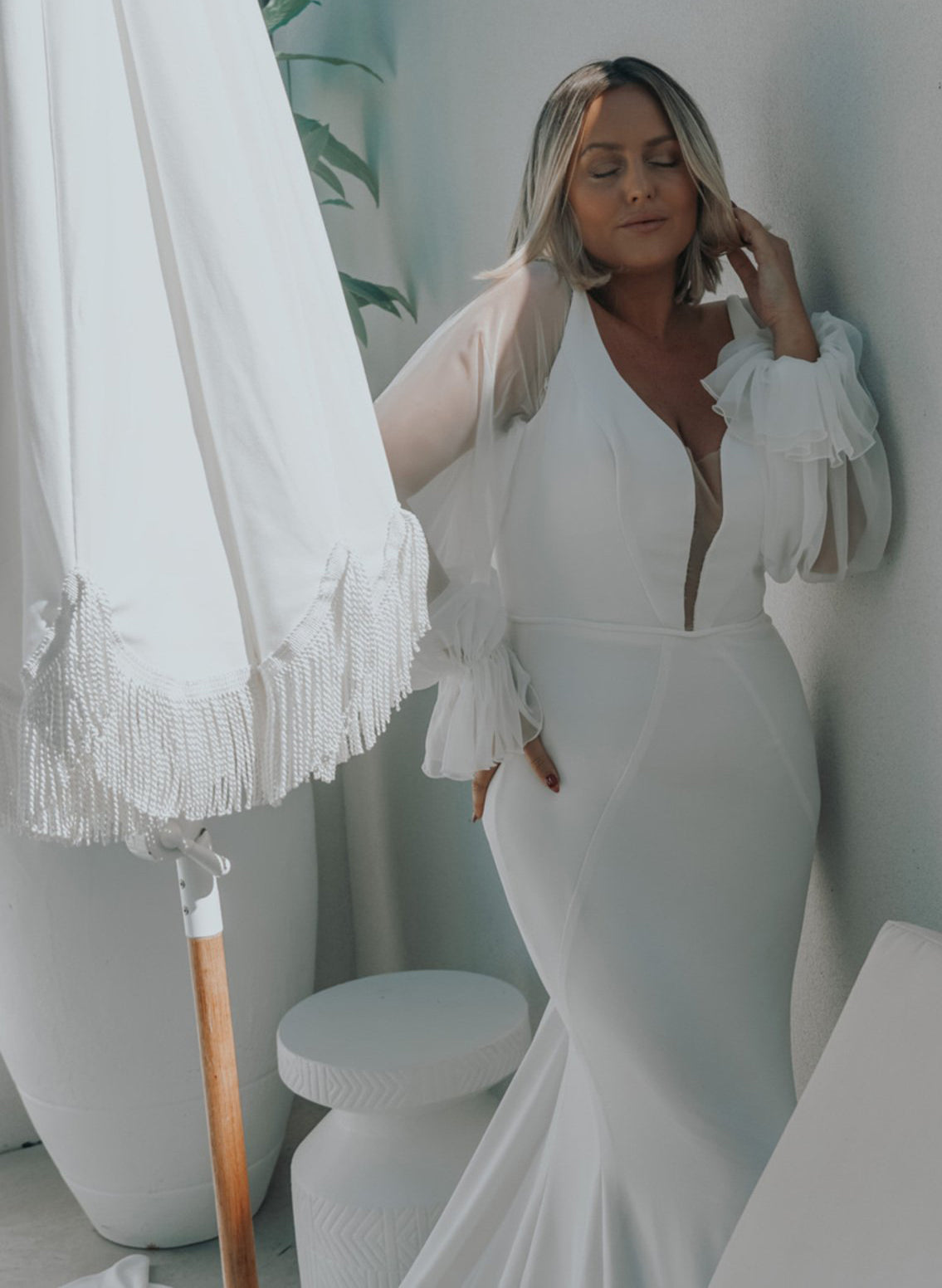 Plus Size V-Neck Mermaid Wedding Dress with Long Sleeves