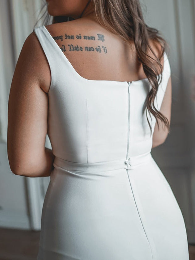 Mermaid Square Neck Floor-Length Bridal Gown with Trumpet Silhouette