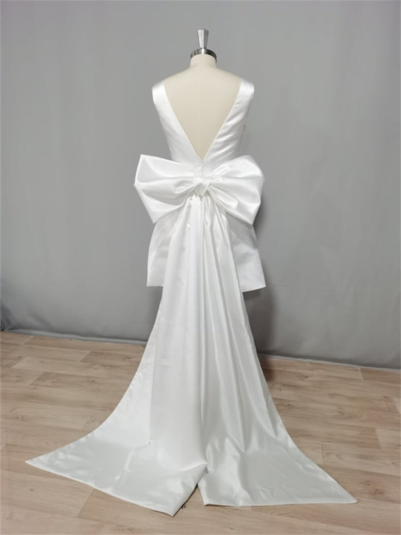 V-Neck Mini A-Line Princess Wedding Dress Featuring a Bow