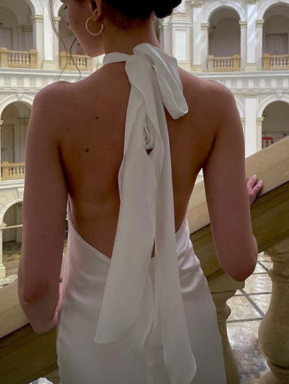 Floor-Length Mermaid/Trumpet Halter Wedding Gown