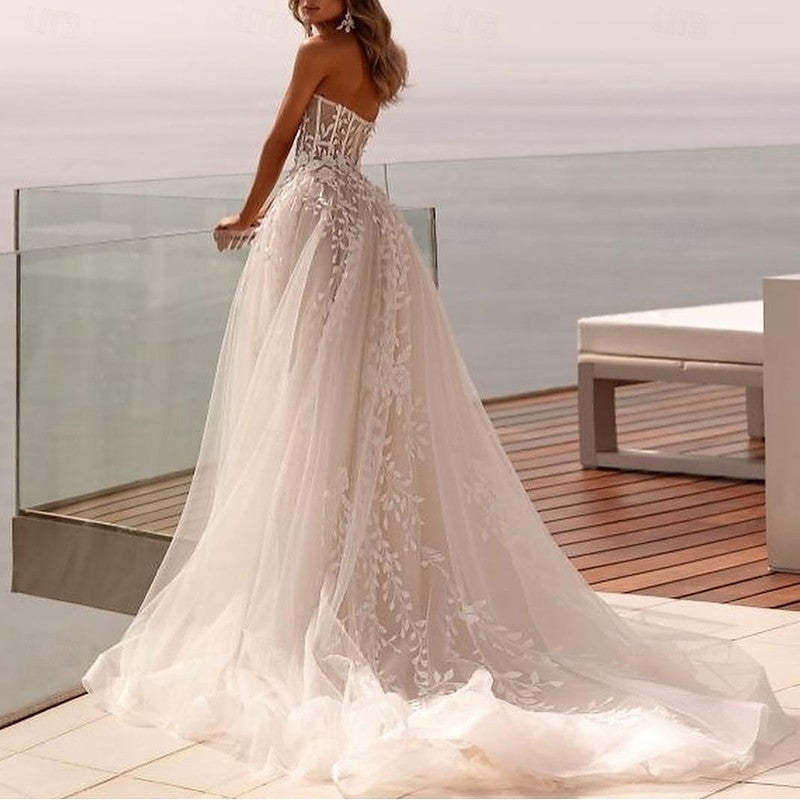 Sweetheart A-Line Princess Wedding Gown with Sweep/Brush Train for Beach Nuptials