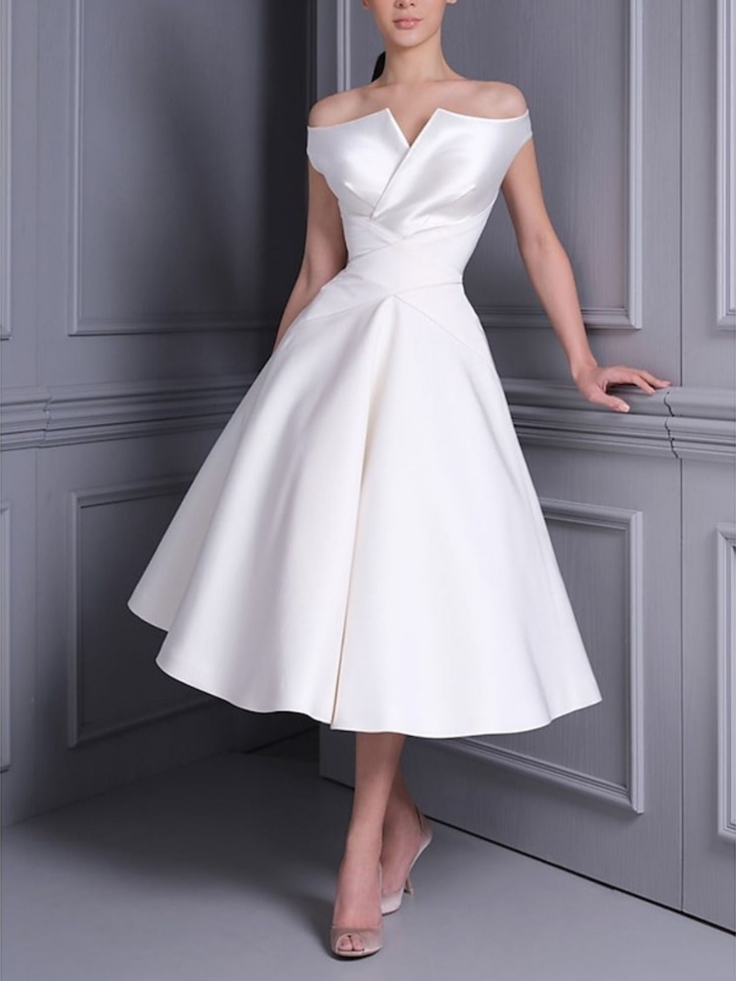 Luxurious Off-the-Shoulder A-Line Wedding Dress with Short Sleeves and Ruffle Detail in Tea Length