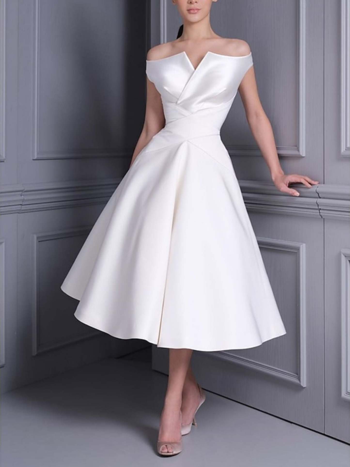 Luxurious Off-the-Shoulder A-Line Wedding Dress with Short Sleeves and Ruffle Detail in Tea Length
