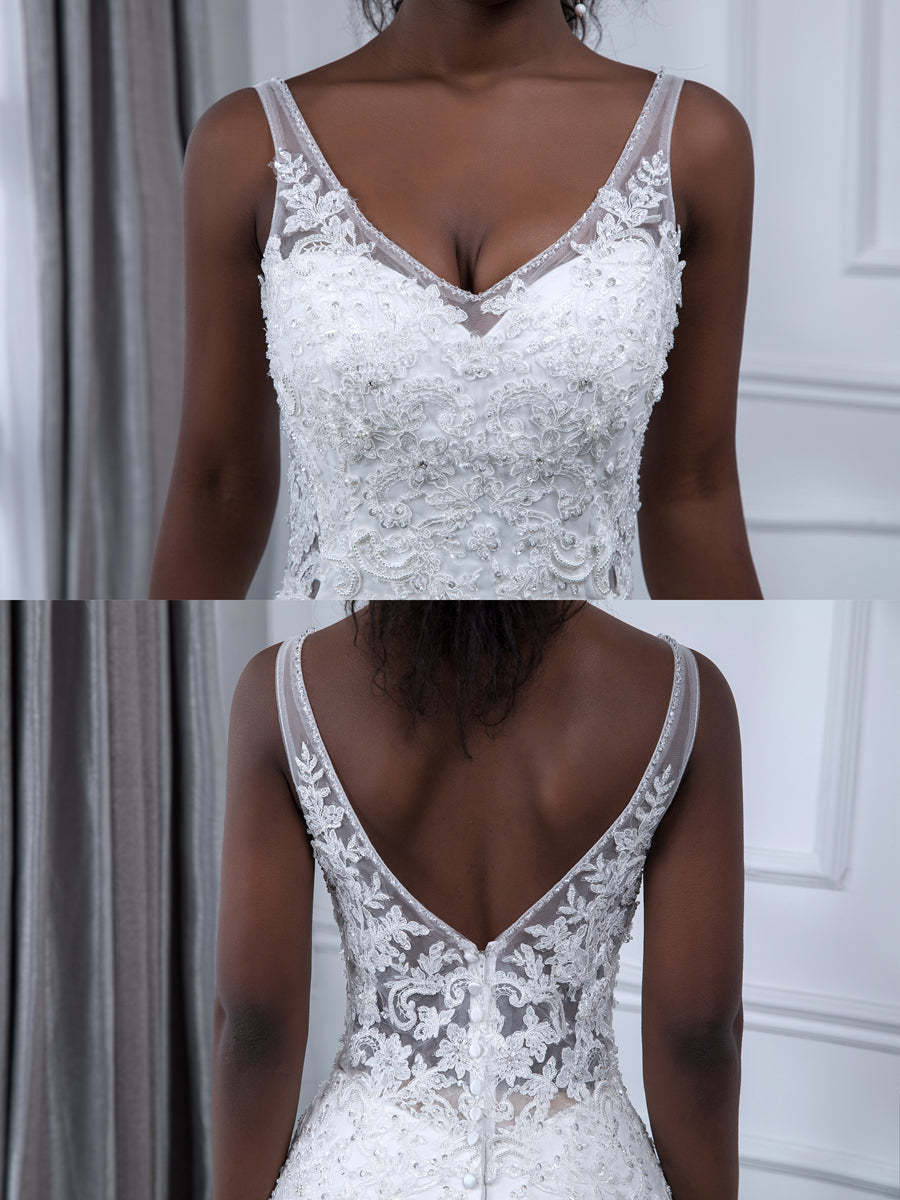 V-Neck Sleeveless Trumpet/Mermaid Wedding Dresses Featuring Lace Appliques