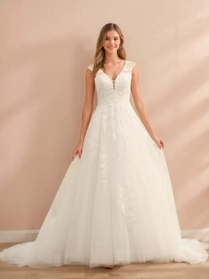 V-Neck Sleeveless Tulle Ball Gown Wedding Dress with Applique and Beading