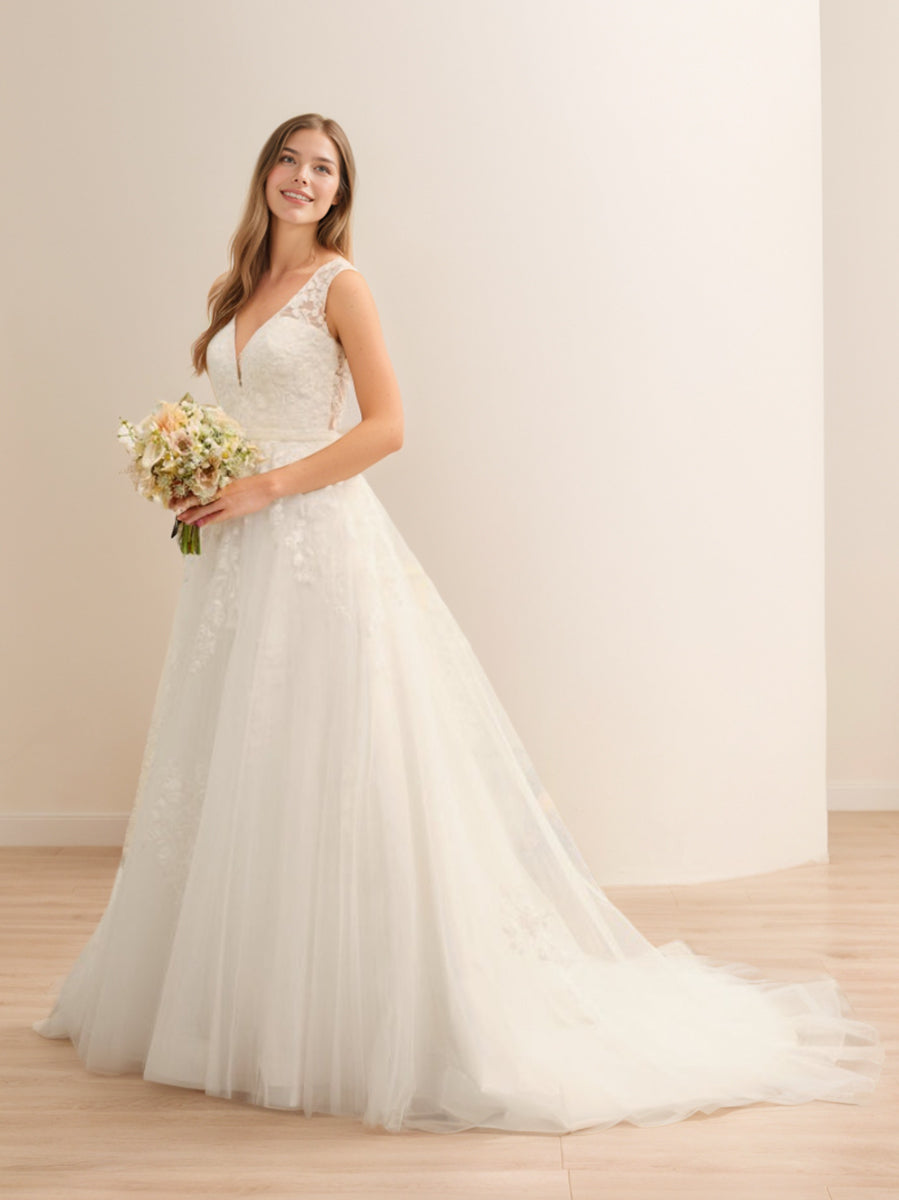 V-Neck Sleeveless Tulle Ball Gown Wedding Dress with Applique and Beading