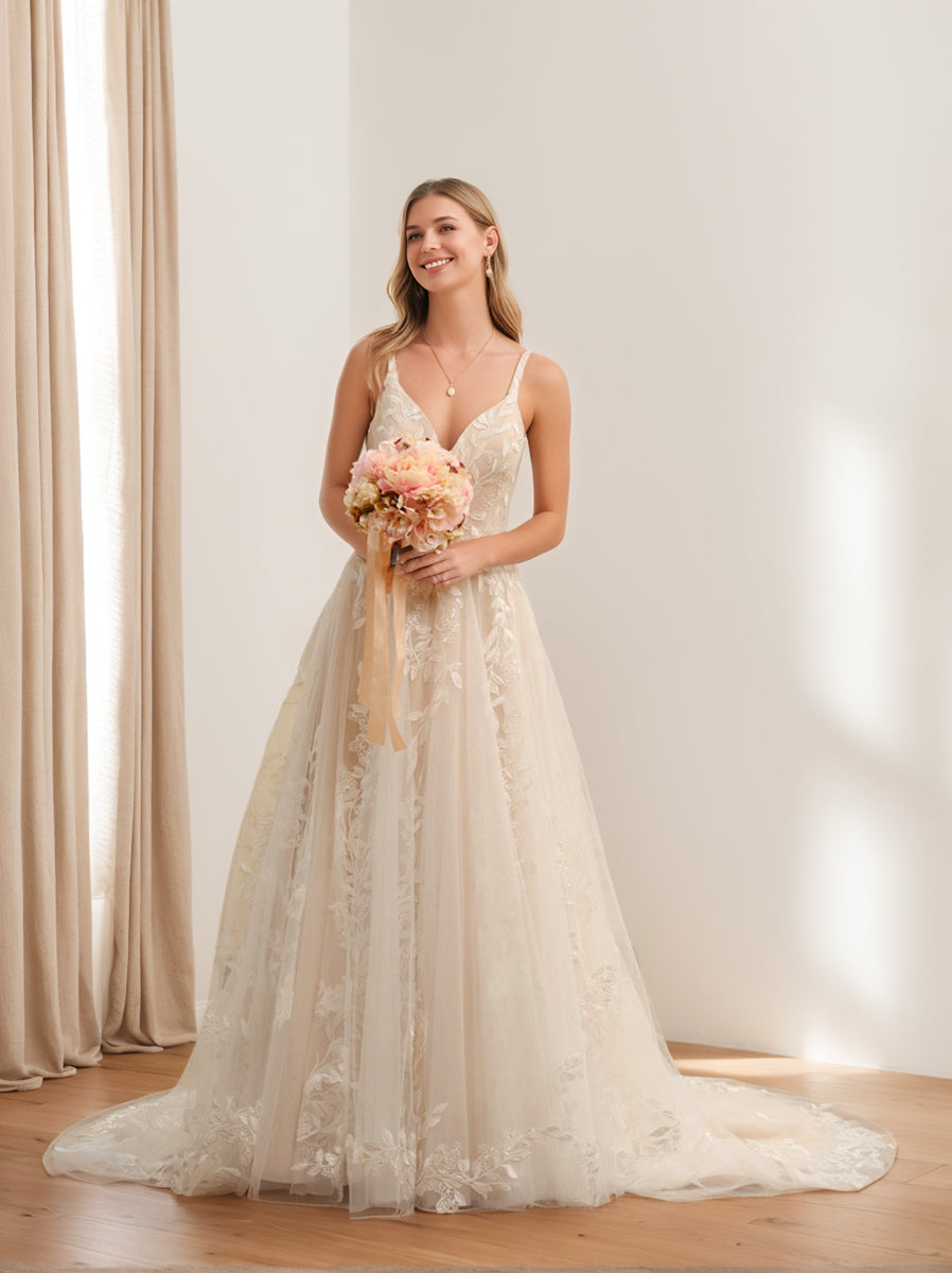 Spaghetti Strap Sleeveless A-Line Princess Wedding Gown with Appliques