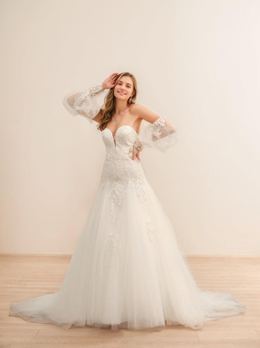 Sweetheart Princess A-Line Wedding Gown with Long Appliques