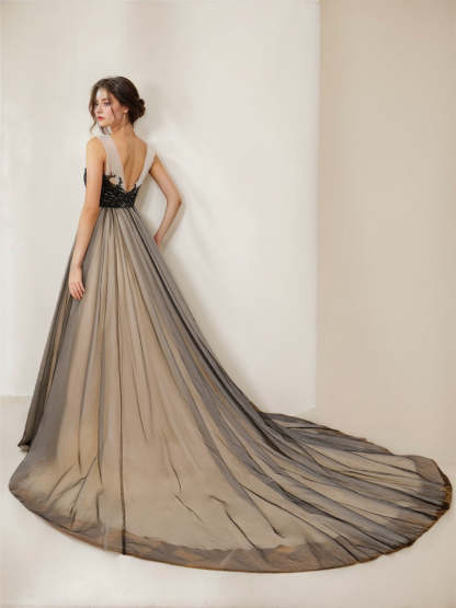 Sleeveless V-Neck Tulle Ball Gown Wedding Dress with Appliques and Beading