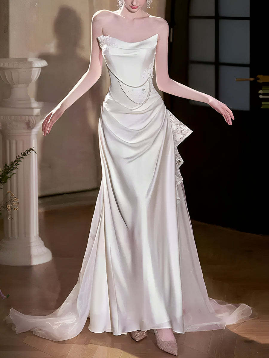 Strapless Sleeveless Mermaid/Trumpet Wedding Dresses Featuring Beadings & Lace Appliques