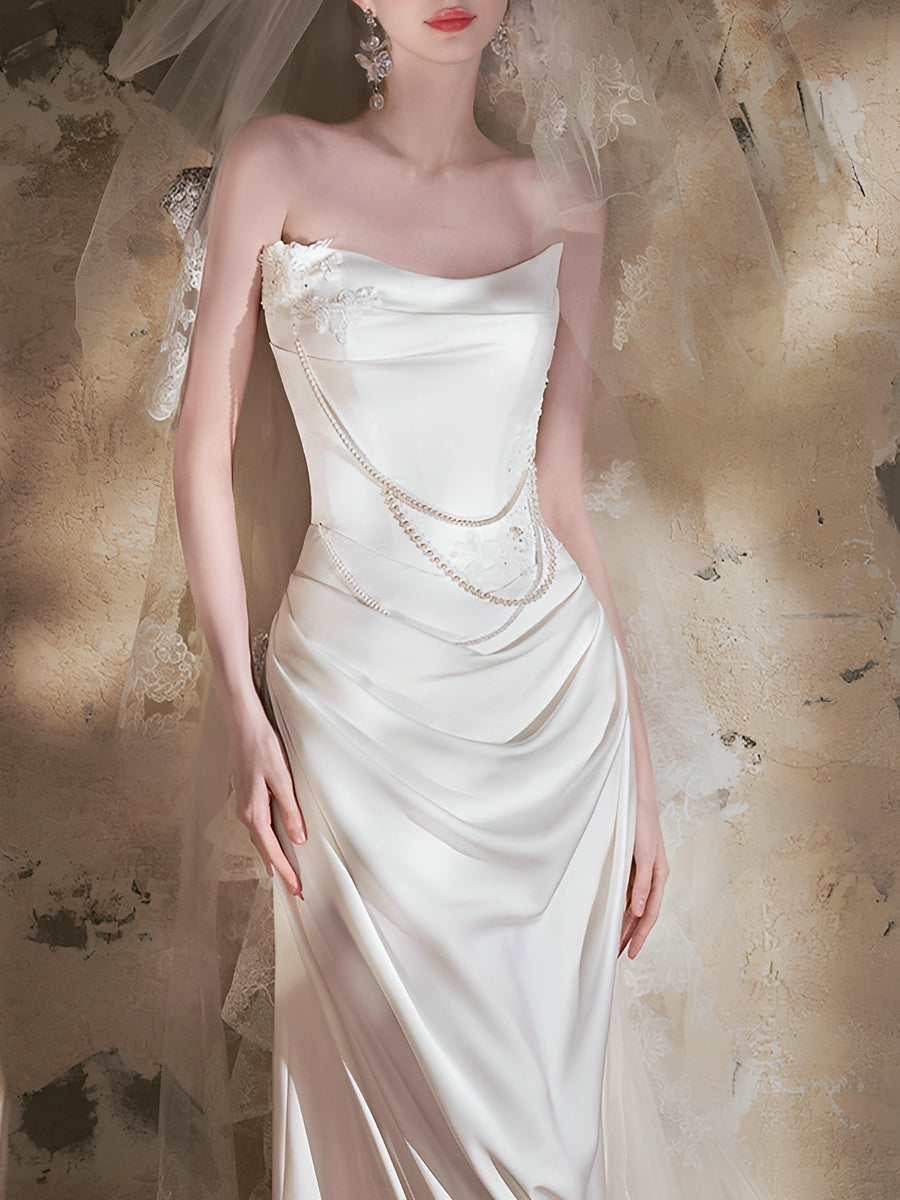 Strapless Sleeveless Mermaid/Trumpet Wedding Dresses Featuring Beadings & Lace Appliques