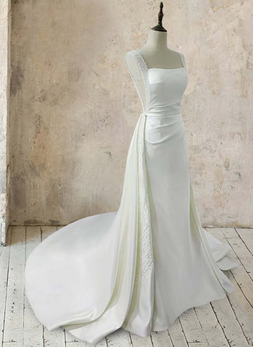 White Square Neck Sleeveless Wedding Dresses with Appliques & Beadings in Trumpet/Mermaid Style