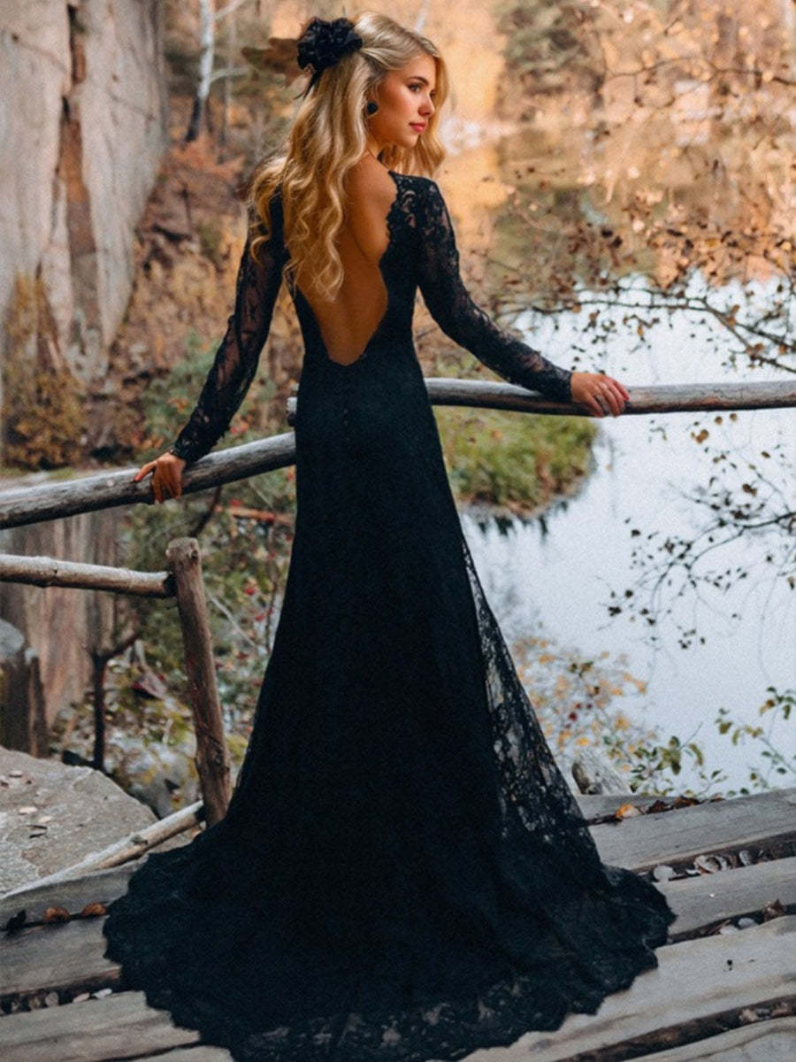 Elegant Black Backless Wedding Dress with Side Slit and Sweep Train