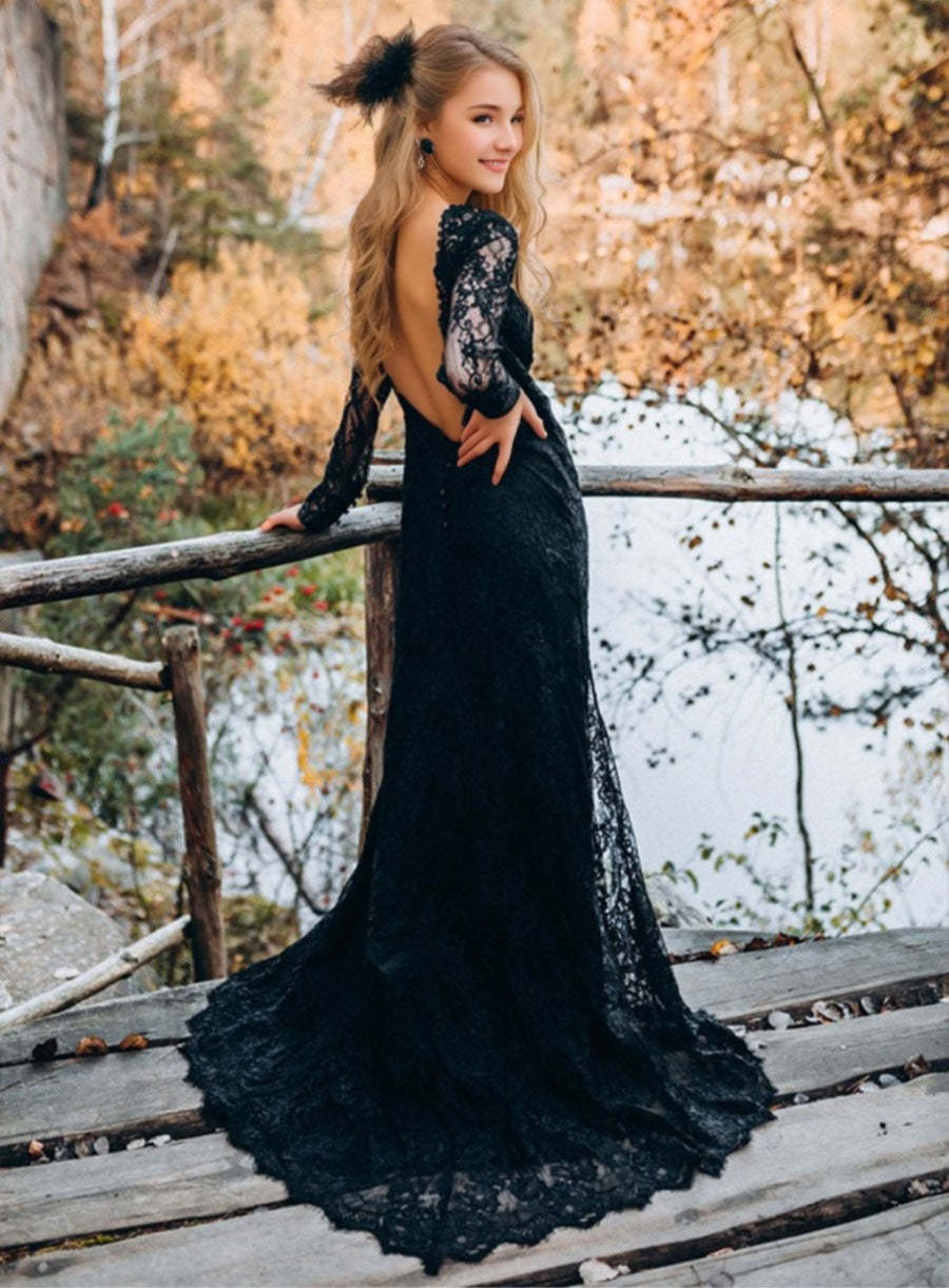 Elegant Black Backless Wedding Dress with Side Slit and Sweep Train