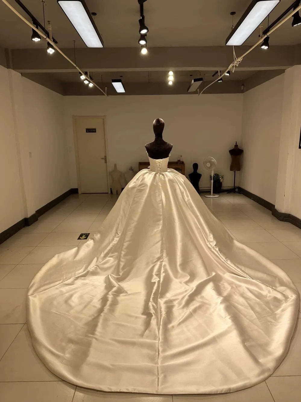 Off-The-Shoulder Pleated Ball Gown Wedding Dresses with Jewel Appliques, Bow & Detachable Sleeves