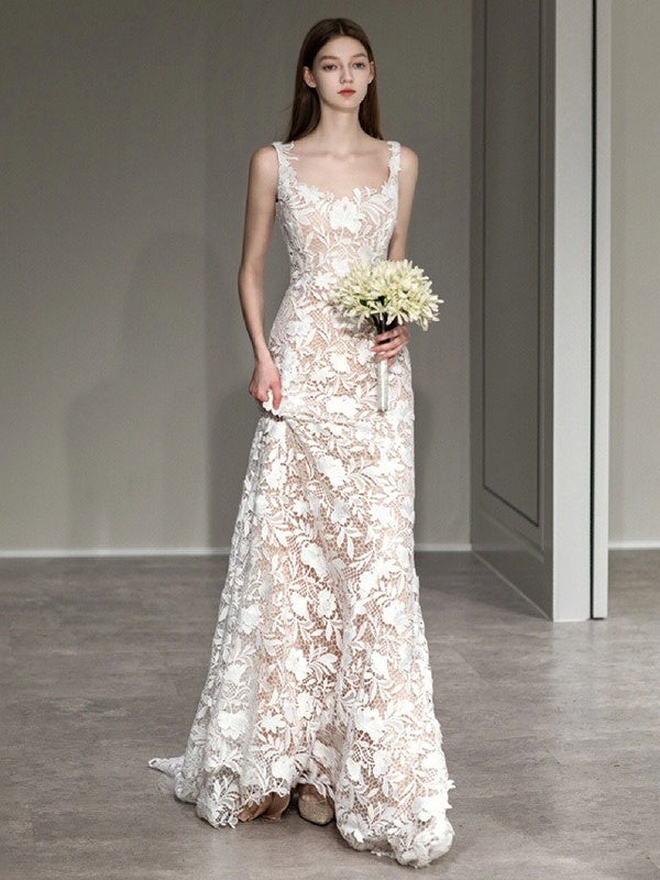 Sleeveless A-Line Princess Wedding Dress with Lace Appliques and Sweep Train