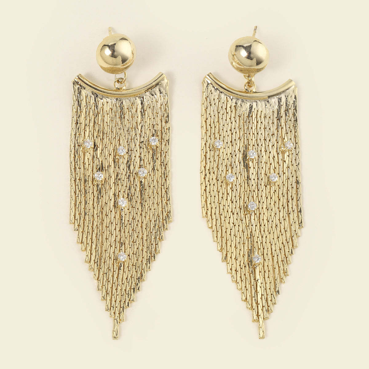 Fashion Earrings with Vintage Gold Wire Chain and Tassel