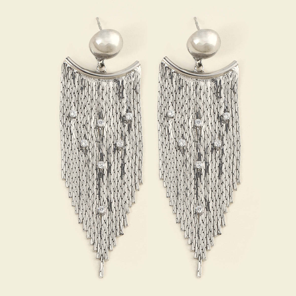 Fashion Earrings with Vintage Gold Wire Chain and Tassel