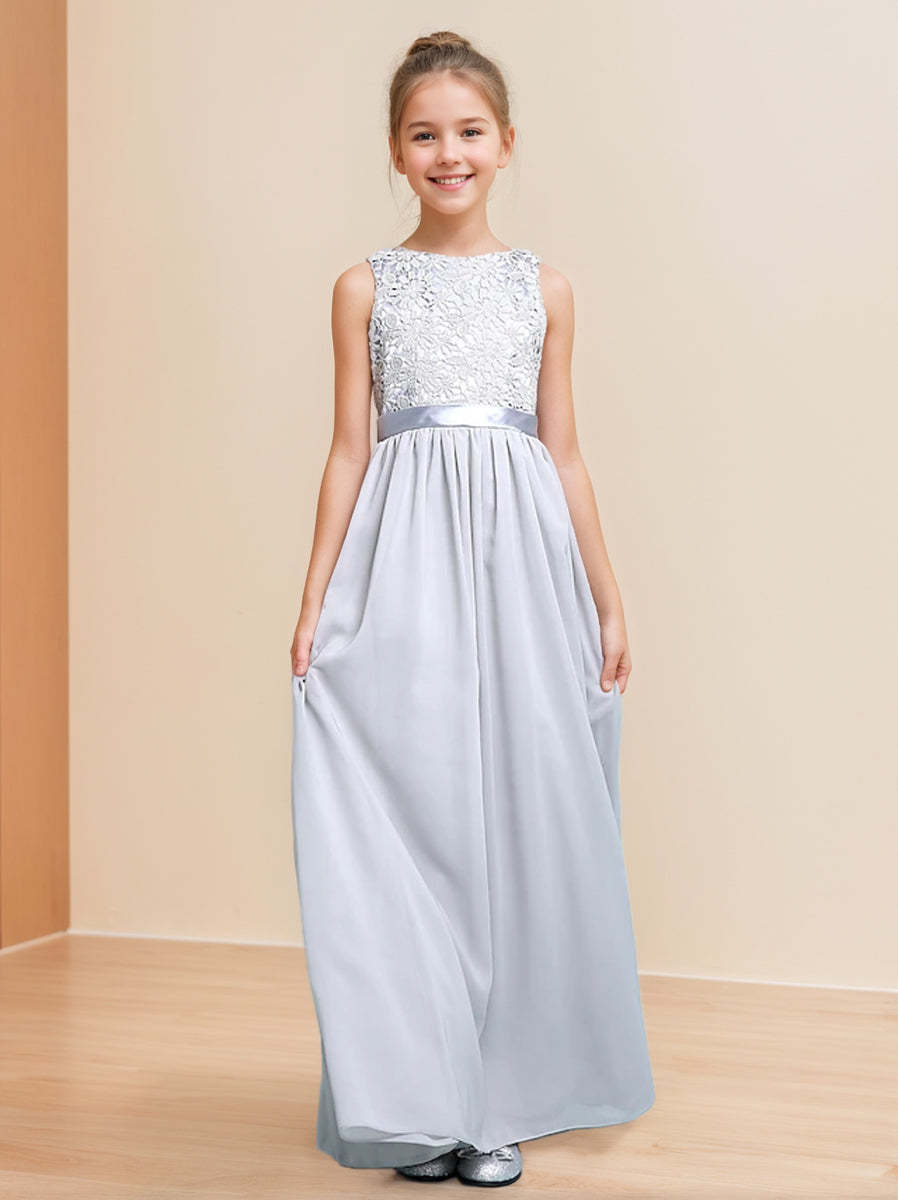 Sleeveless Junior Girl A-Line Princess Bridesmaid Dress with Scoop Neck and Lace Appliques