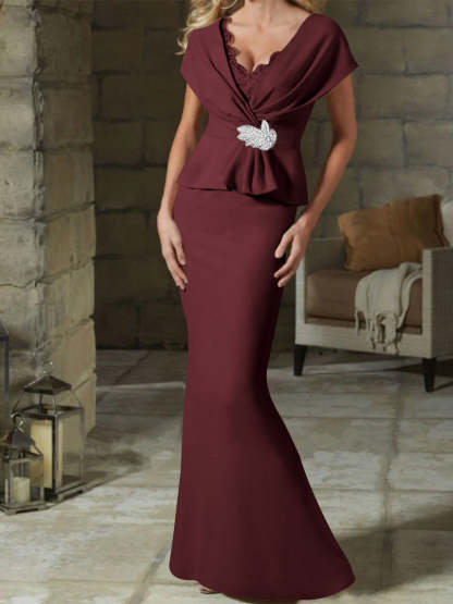V-Neck Belted Mother of the Bride Sheath/Column Dresses