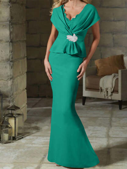 V-Neck Belted Mother of the Bride Sheath/Column Dresses