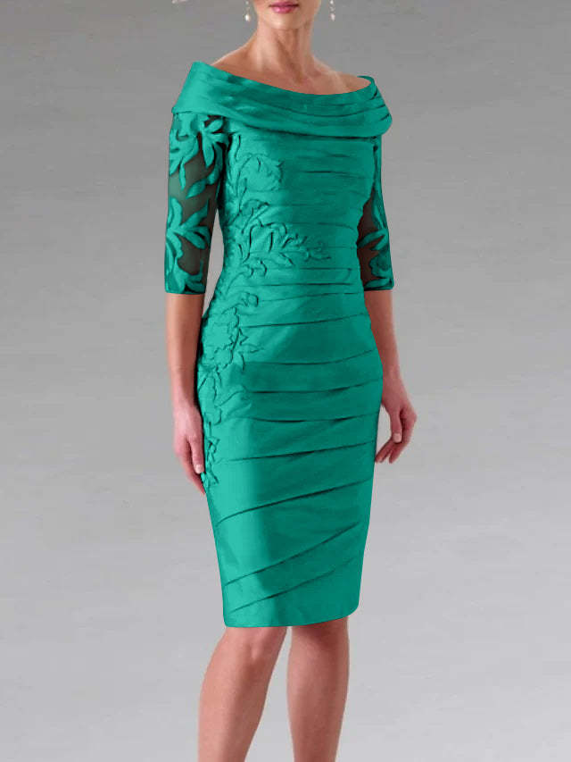 Half-Sleeve Knee-Length Sheath/Column Mother of the Bride Dress with Ruching and Appliques