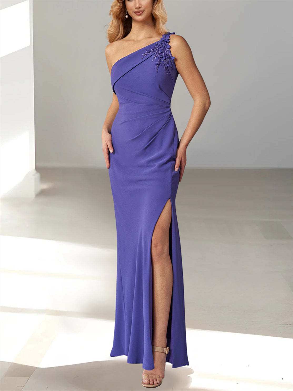 One-Shoulder Sleeveless Floor-Length Sheath/Column Mother of the Bride Dress with Beaded Details