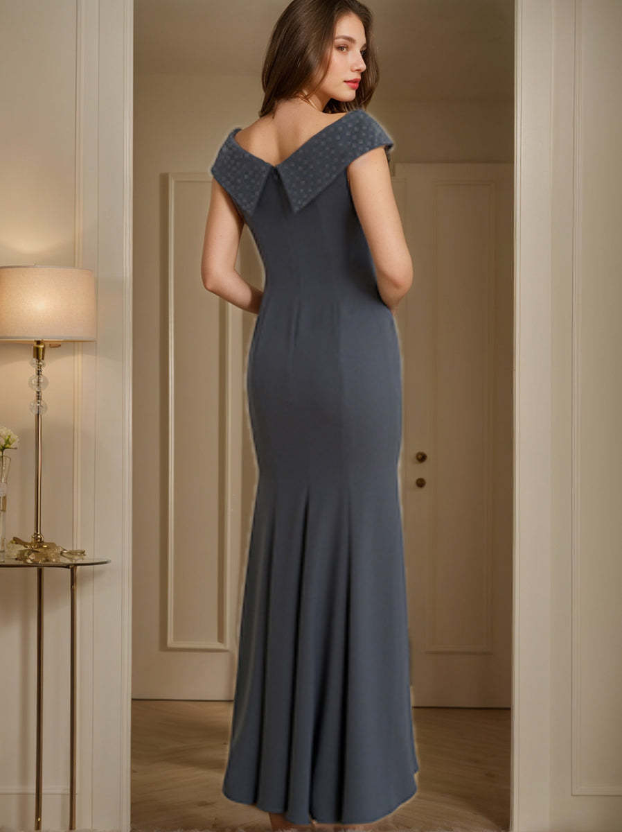 Floor-Length Mermaid/Trumpet Mother of the Bride & Groom Dresses with Rhinestone Cowl Neck