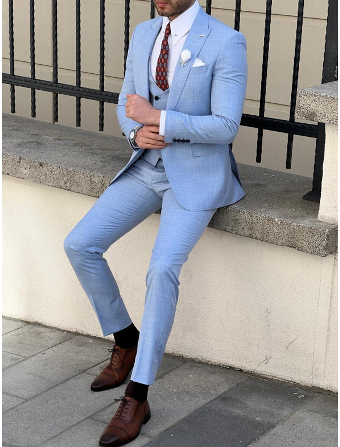 Single-Breasted Two-Button Tailored Fit 3-Piece Solid Wedding Suit For Men