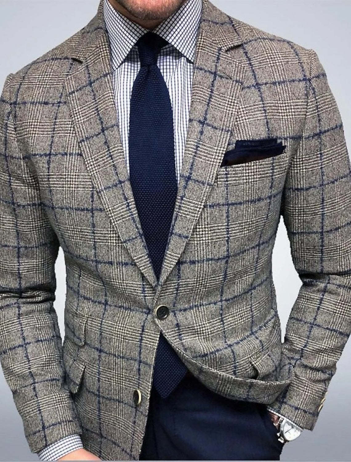 Men's Gray Plaid Casual Jacket With Tailored Fit And Two-Button Single Breasted Design