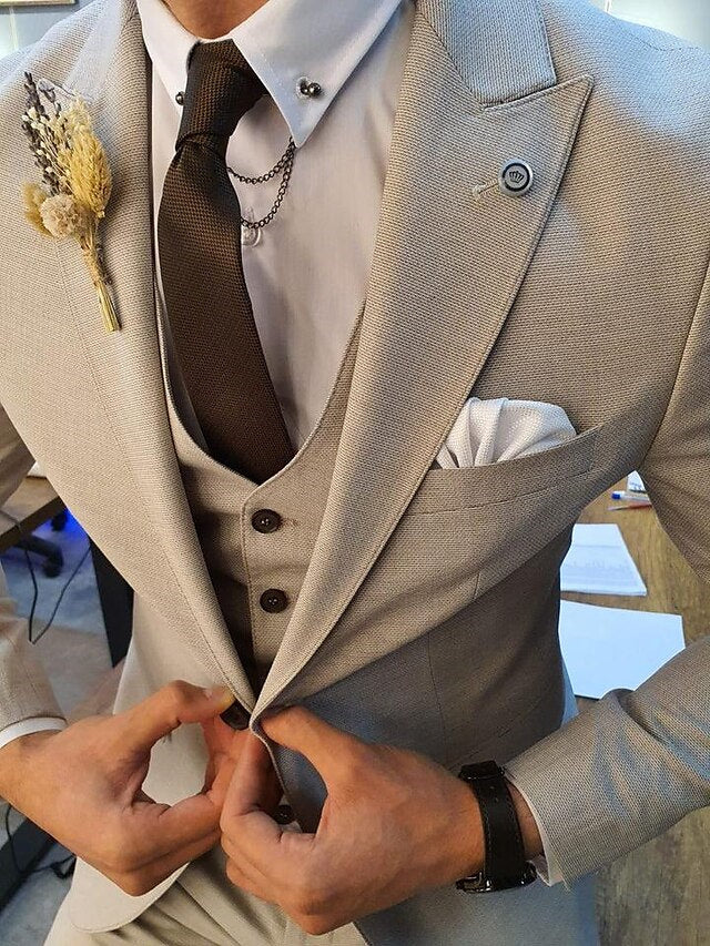 Single-Breasted One-Button Tailored Fit Men's 3-Piece Formal Wedding Suit