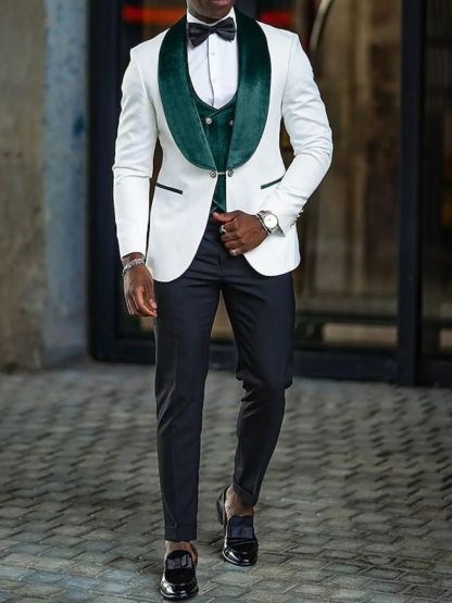 Elegant One-Button Velvet Suit For Men With Shawl Collar