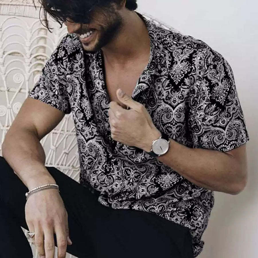 Casual Short-Sleeved Loose Beach Shirt With Floral Lapel For Men