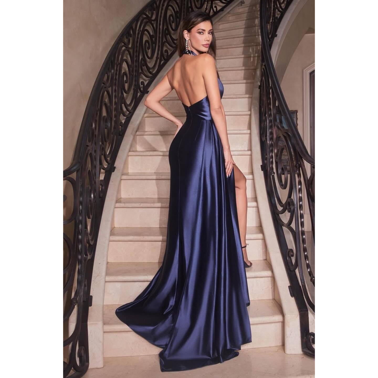 Floor-Length Halter Evening Dresses With Side Split Sheath/Column Design