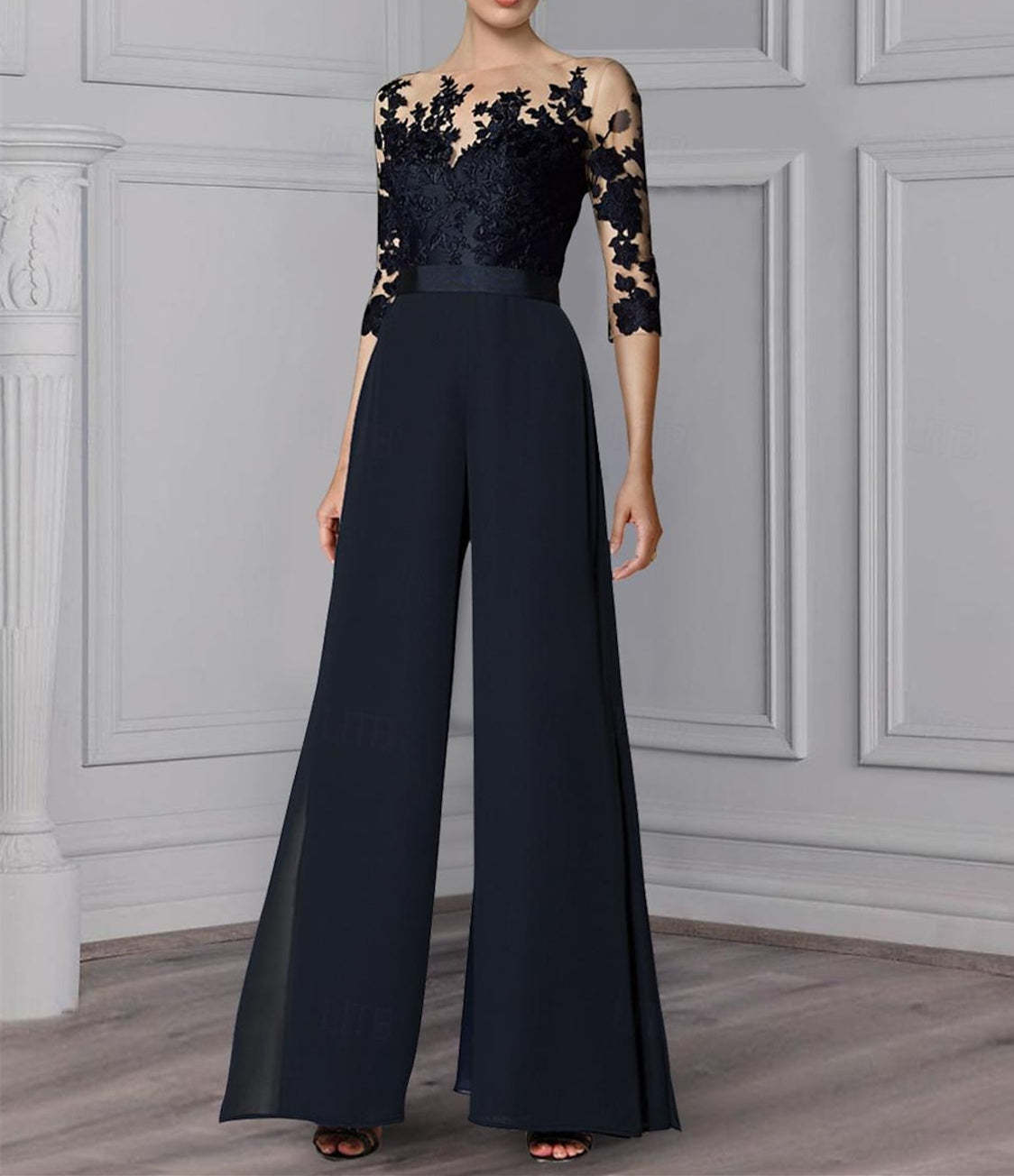 Princess Jewel Neck A-Line Floor-Length Mother of the Bride Pantsuit with Applique and 3/4 Sleeves