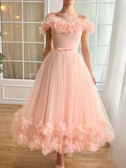 Sweetheart Off-the-Shoulder A-Line Princess Prom Dress with Embroidered Flowers Ankle-Length