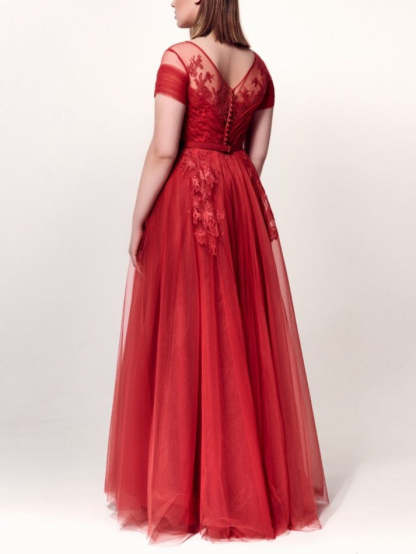 Plus Size Prom Dress with Applique in A-Line/Princess Style Jewel Neck and Short Sleeves