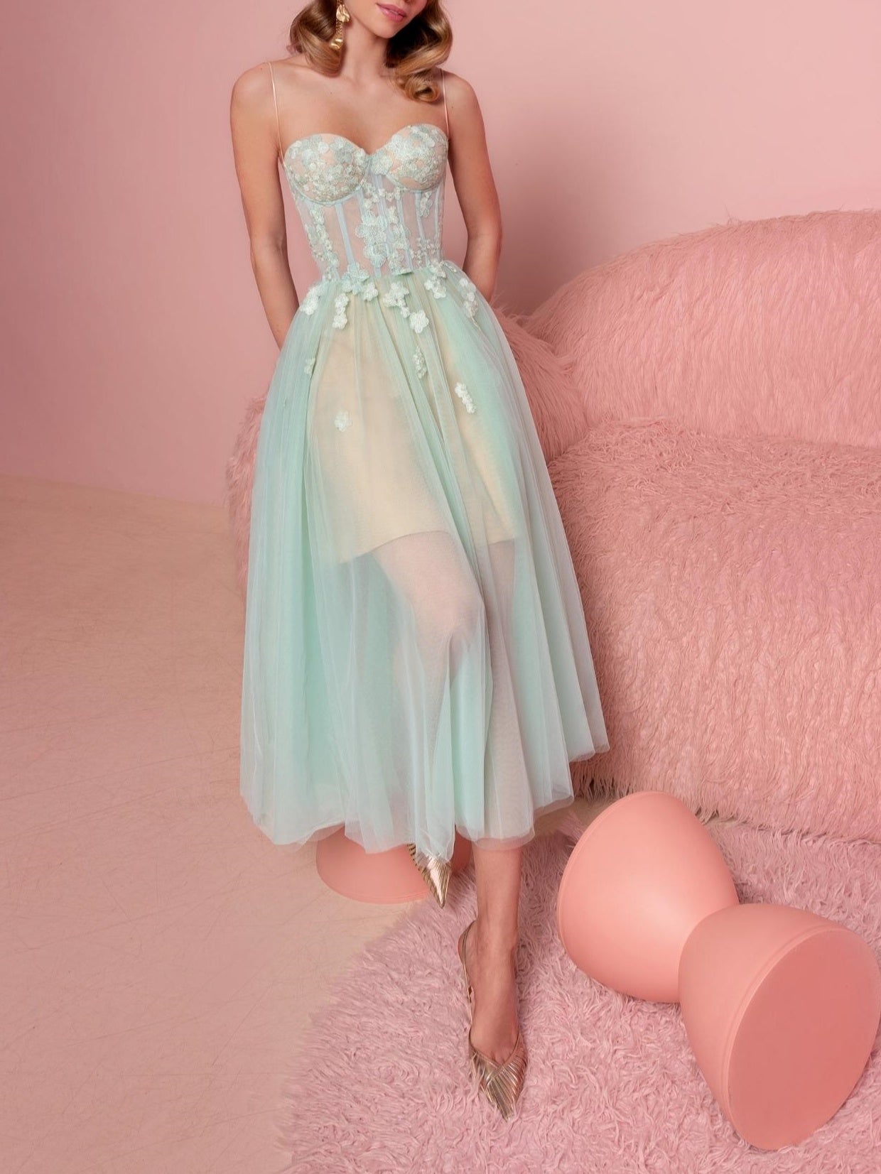 Strapless Sleeveless A-Line Princess Tea-Length Cocktail Dress with Applique